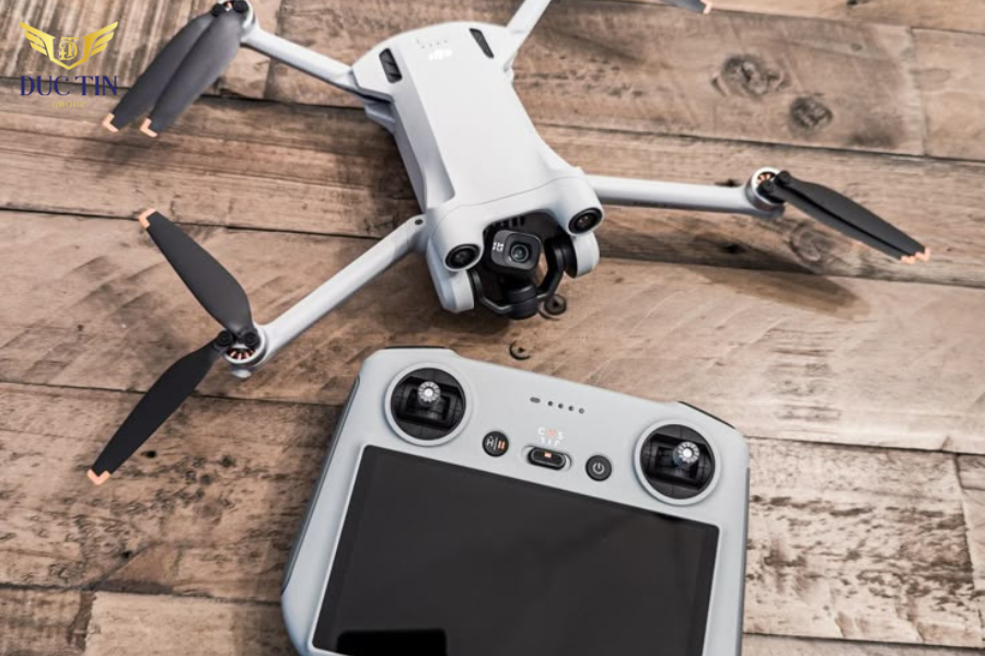 Cấu tạo của một chiếc drone cơ bản